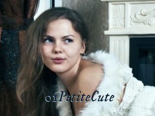 01PetiteCute