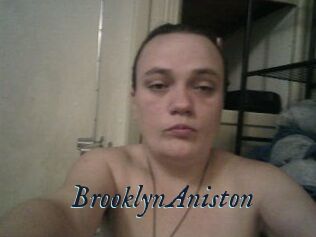 Brooklyn_Aniston