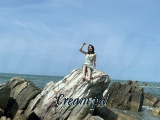 Cream_pal
