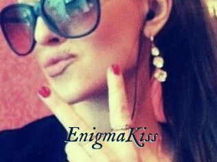Enigma_Kiss
