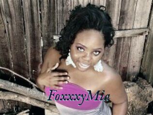 FoxxxyMia