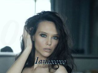 Ianaxoxo