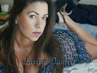 Larissa_Daniels