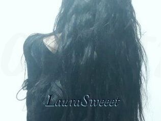Laura_Sweeet