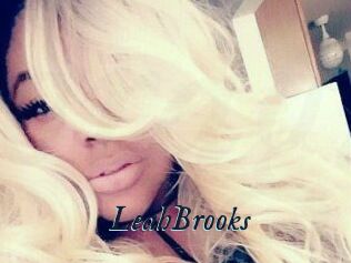 Leah_Brooks
