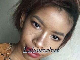 Lalunevelvet
