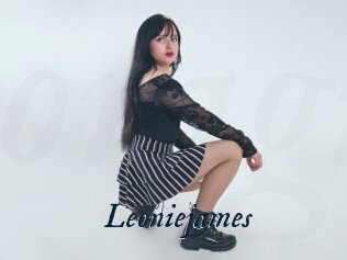 Leoniejames