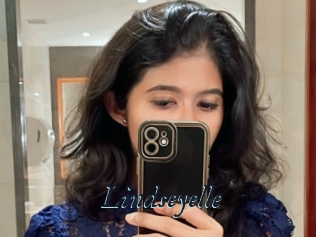 Lindseyelle