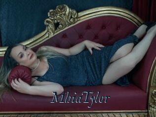 MhiaTylor