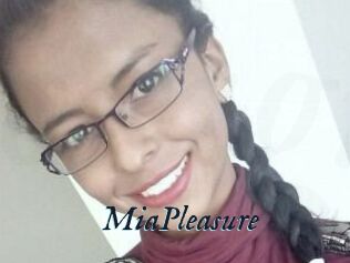 Mia_Pleasure