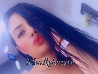 MiaRoberts19