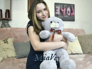 MiaVey