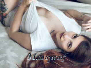 Melanyscarf