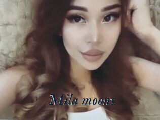 Mila_moon1