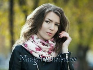 Naughtysmileusee