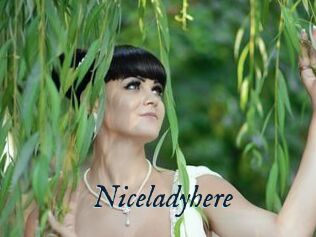 Niceladyhere