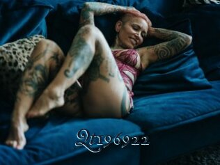 Qt196922
