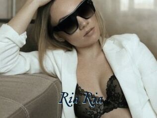 Ria_Ria