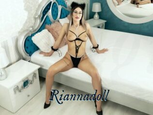 Riannadoll