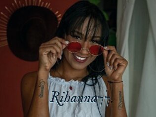 Rihanna77