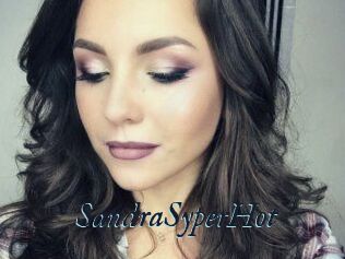 SandraSyperHot
