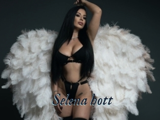 Selena_hott