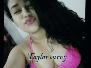 Taylor_curvy